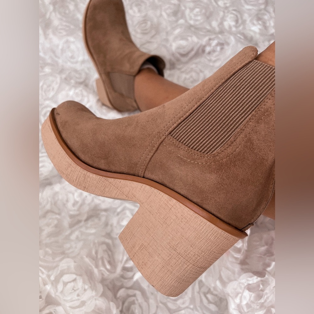 take me with you booties *TAUPE* - Picture 6 of 6